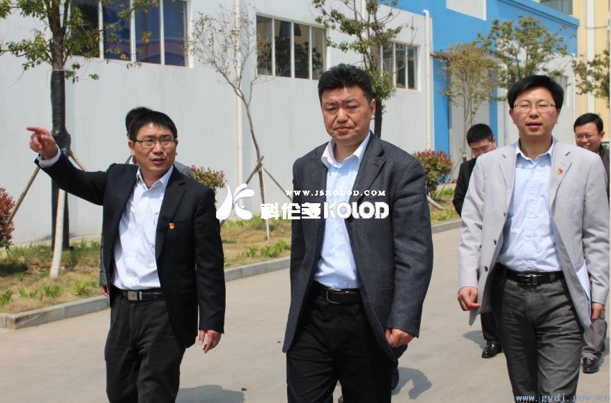 縣委常委、組織部長(zhǎng)邵澤勇指導(dǎo)科倫多企業(yè)黨建工作